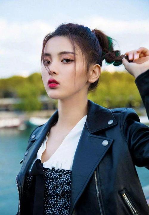 娱乐吃瓜酱千玺,揭秘明星背后的吃瓜故事  第3张